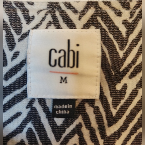 Cabi 3/4 sleeve jacket with pockets. Size M - Picture 4 of 4